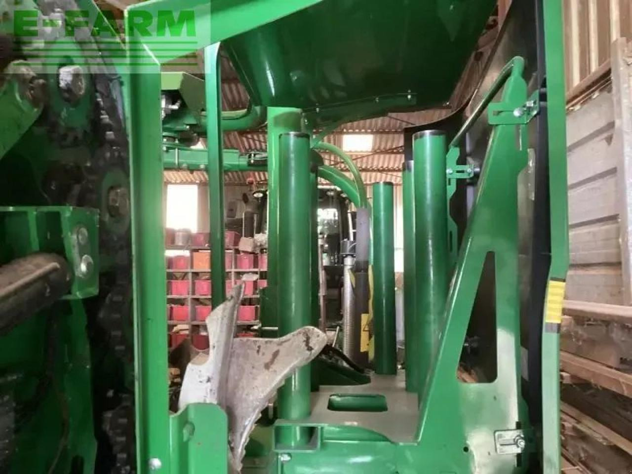 John Deere c441r - Пресс-подборщик тюковый: фото 4 John Deere c441r - Пресс-подборщик тюковый: фото 4