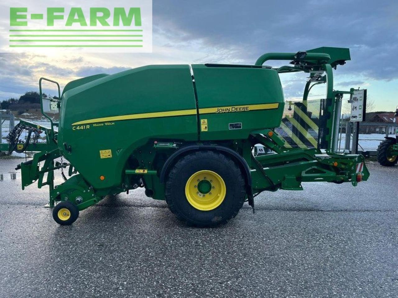 John Deere c441r - Пресс-подборщик тюковый: фото 2 John Deere c441r - Пресс-подборщик тюковый: фото 2