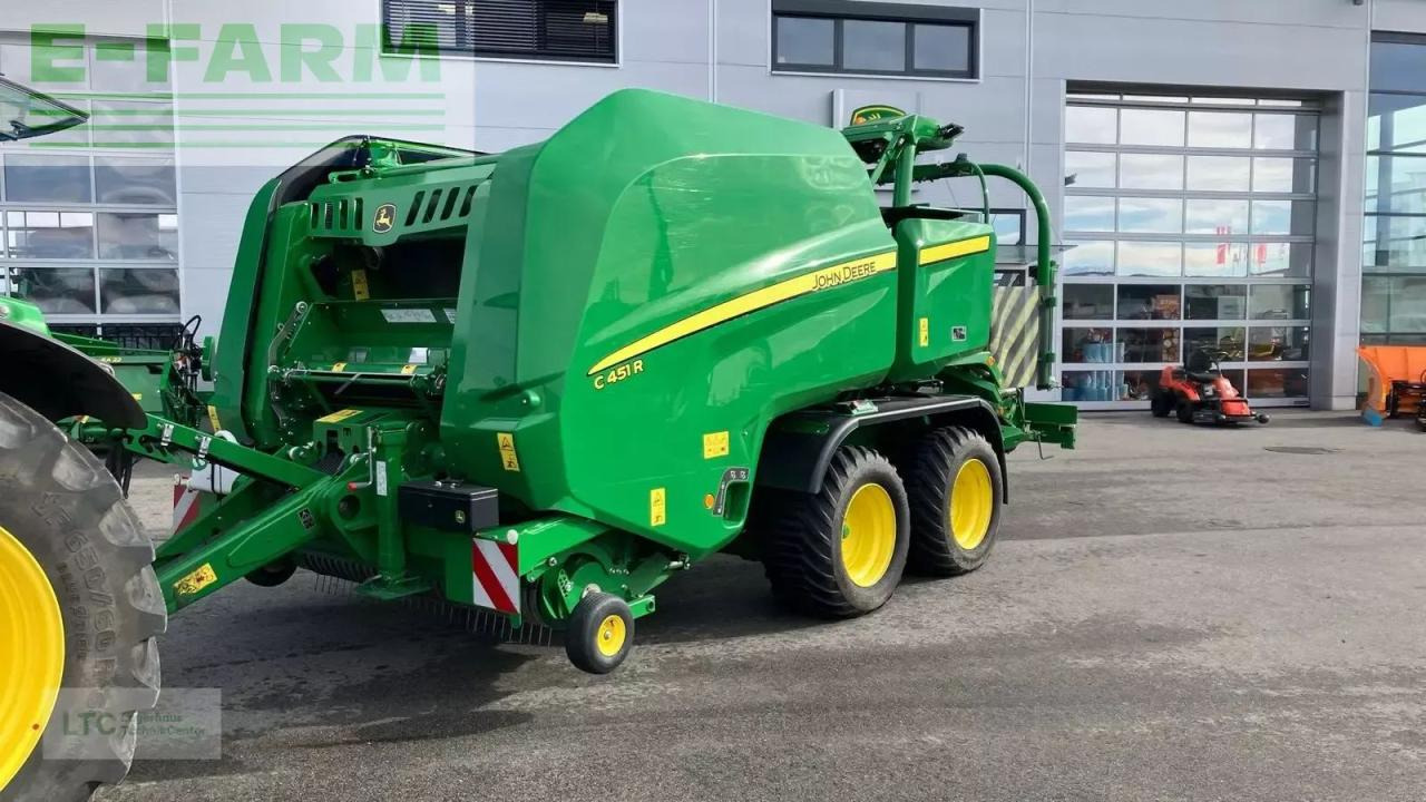 John Deere c451r - Пресс-подборщик тюковый: фото 1 John Deere c451r - Пресс-подборщик тюковый: фото 1