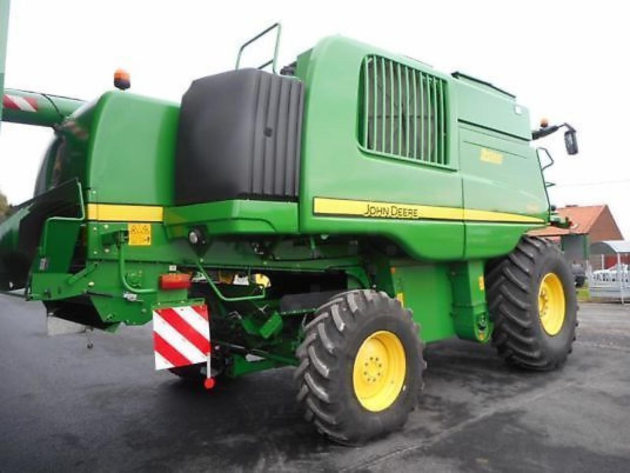 John Deere t660 - Зерноуборочный комбайн: фото 3 John Deere t660 - Зерноуборочный комбайн: фото 3