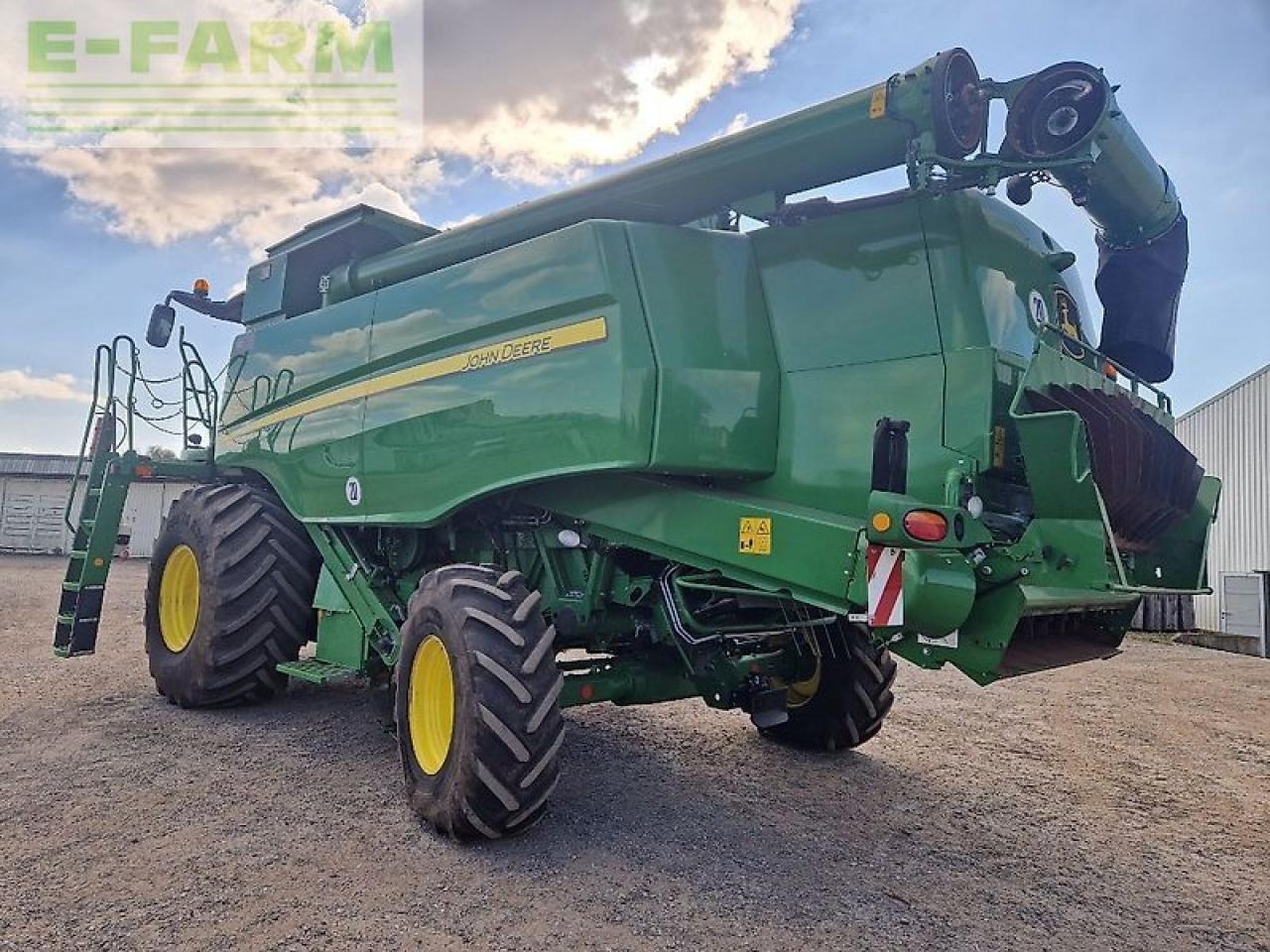 John Deere t670 my21 prod 20 - Зерноуборочный комбайн: фото 3 John Deere t670 my21 prod 20 - Зерноуборочный комбайн: фото 3