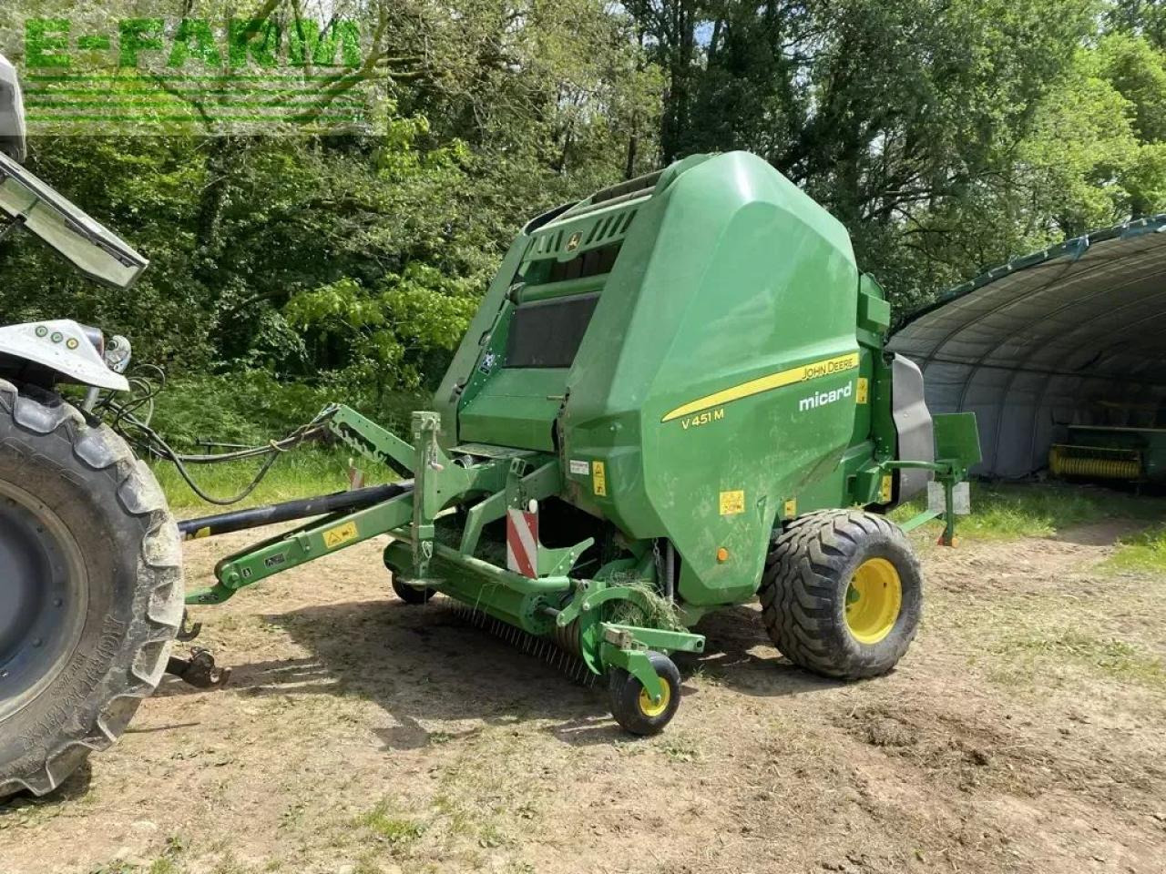 John Deere v 451 m maxicut 13 couteaux - Пресс-подборщик тюковый: фото 2 John Deere v 451 m maxicut 13 couteaux - Пресс-подборщик тюковый: фото 2
