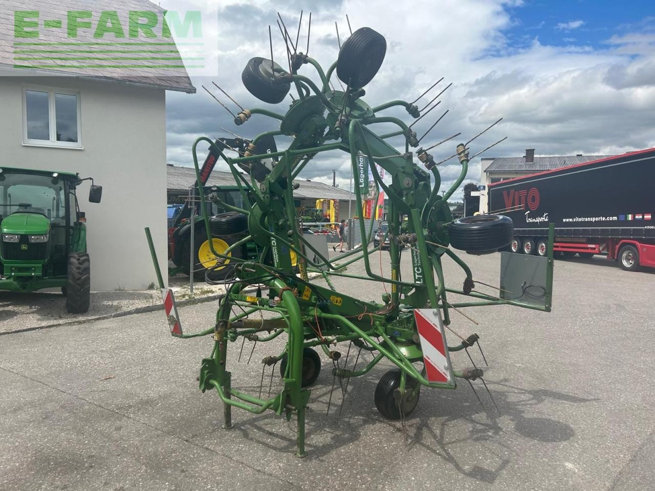 Krone KW 6.70 Kreiselheuer - Сеноворошилка: фото 3 Krone KW 6.70 Kreiselheuer - Сеноворошилка: фото 3
