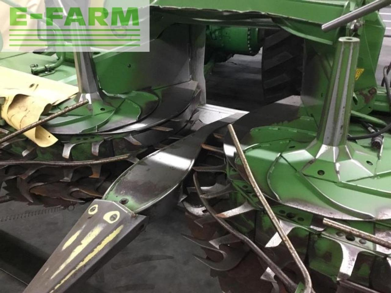 Krone easy collect 6000 fp - Жатка кукурузная: фото 4 Krone easy collect 6000 fp - Жатка кукурузная: фото 4