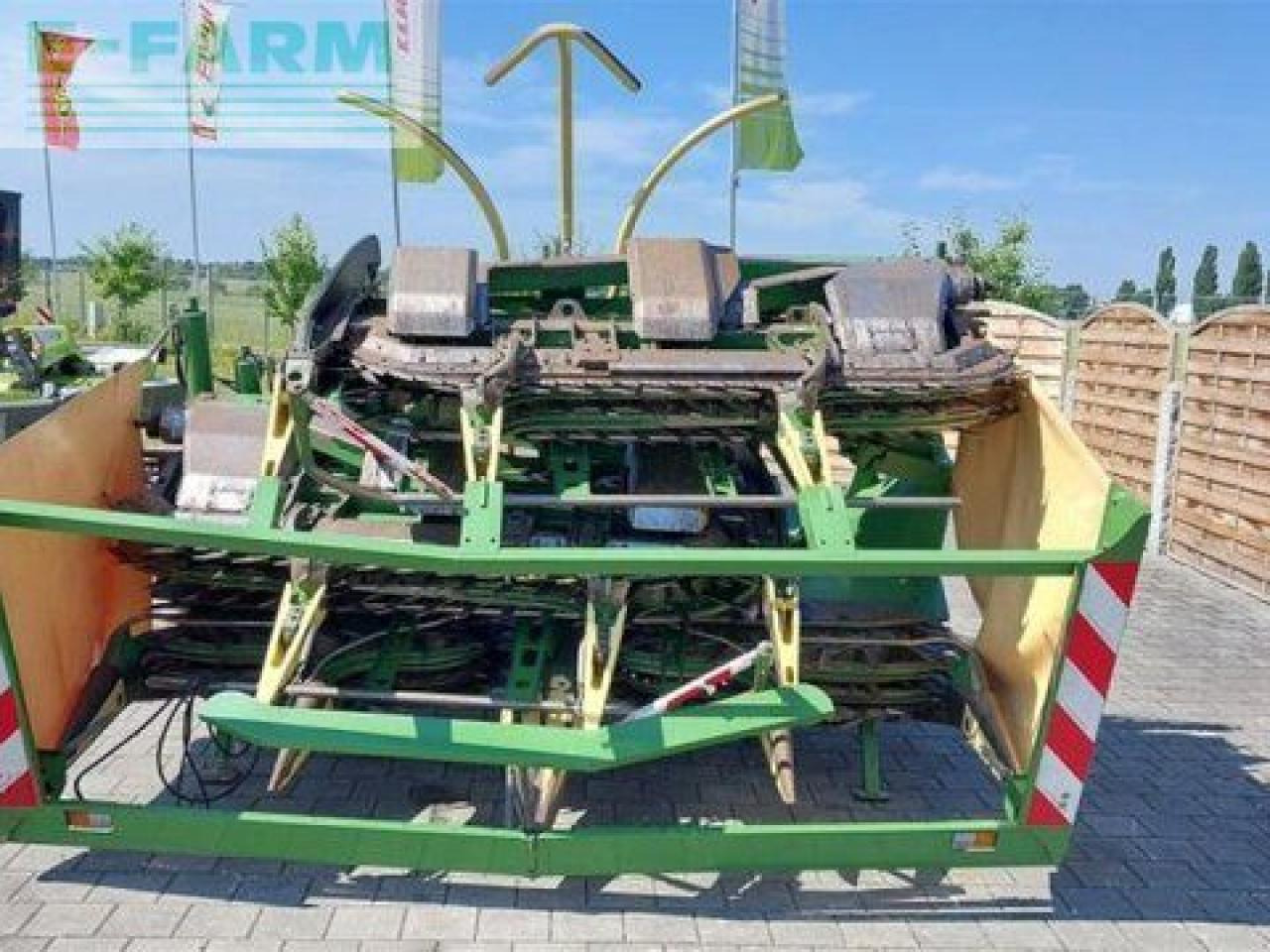 Krone easy collect 753 m - Оборудование для кормоуборочного комбайна: фото 3 Krone easy collect 753 m - Оборудование для кормоуборочного комбайна: фото 3