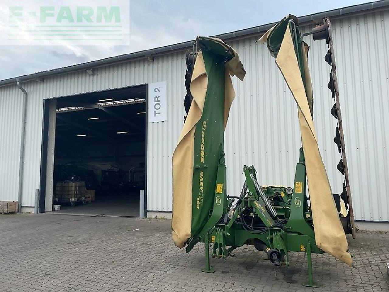 Krone easy cut b 970 - Косилка: фото 1 Krone easy cut b 970 - Косилка: фото 1