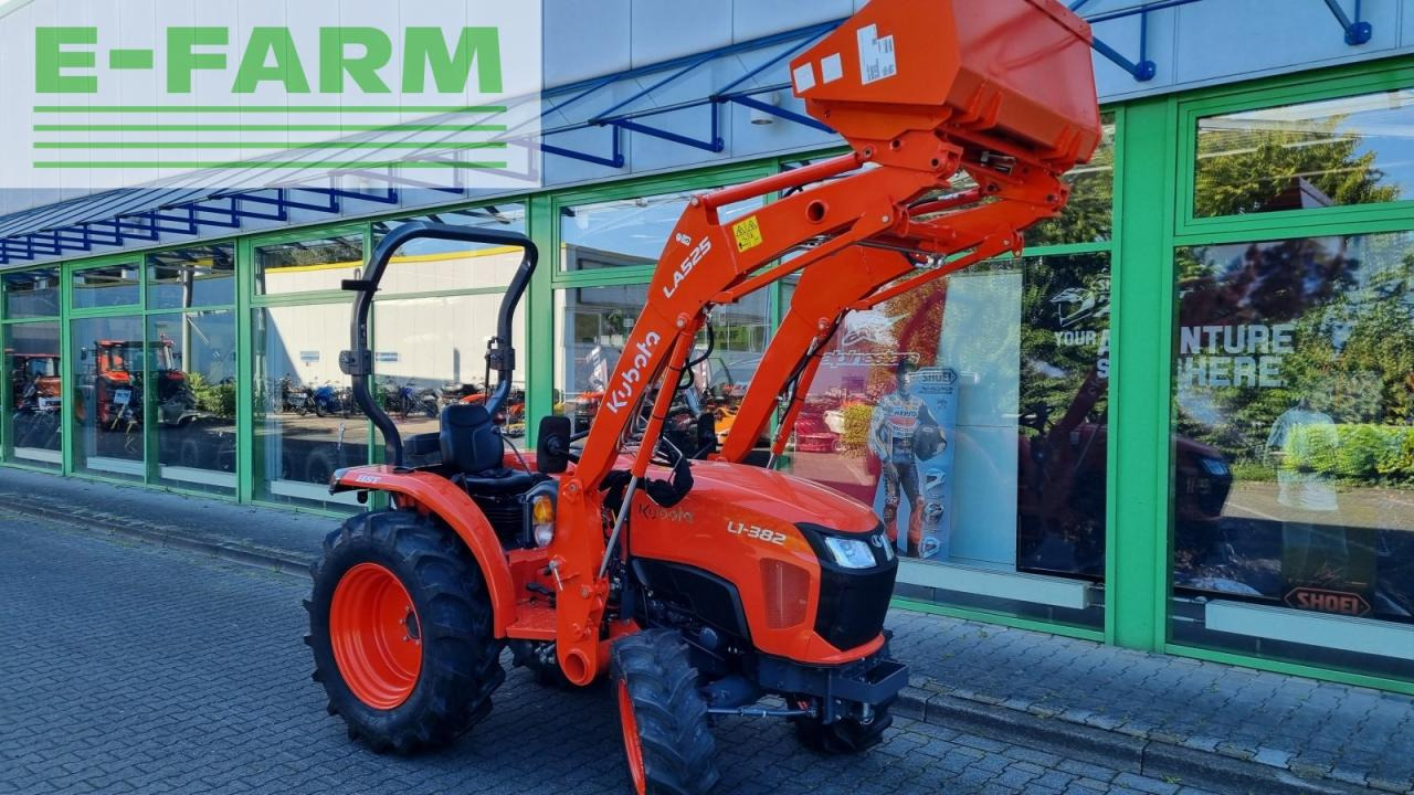 Kubota l1-382 hst frontlader - Трактор: фото 1 Kubota l1-382 hst frontlader - Трактор: фото 1