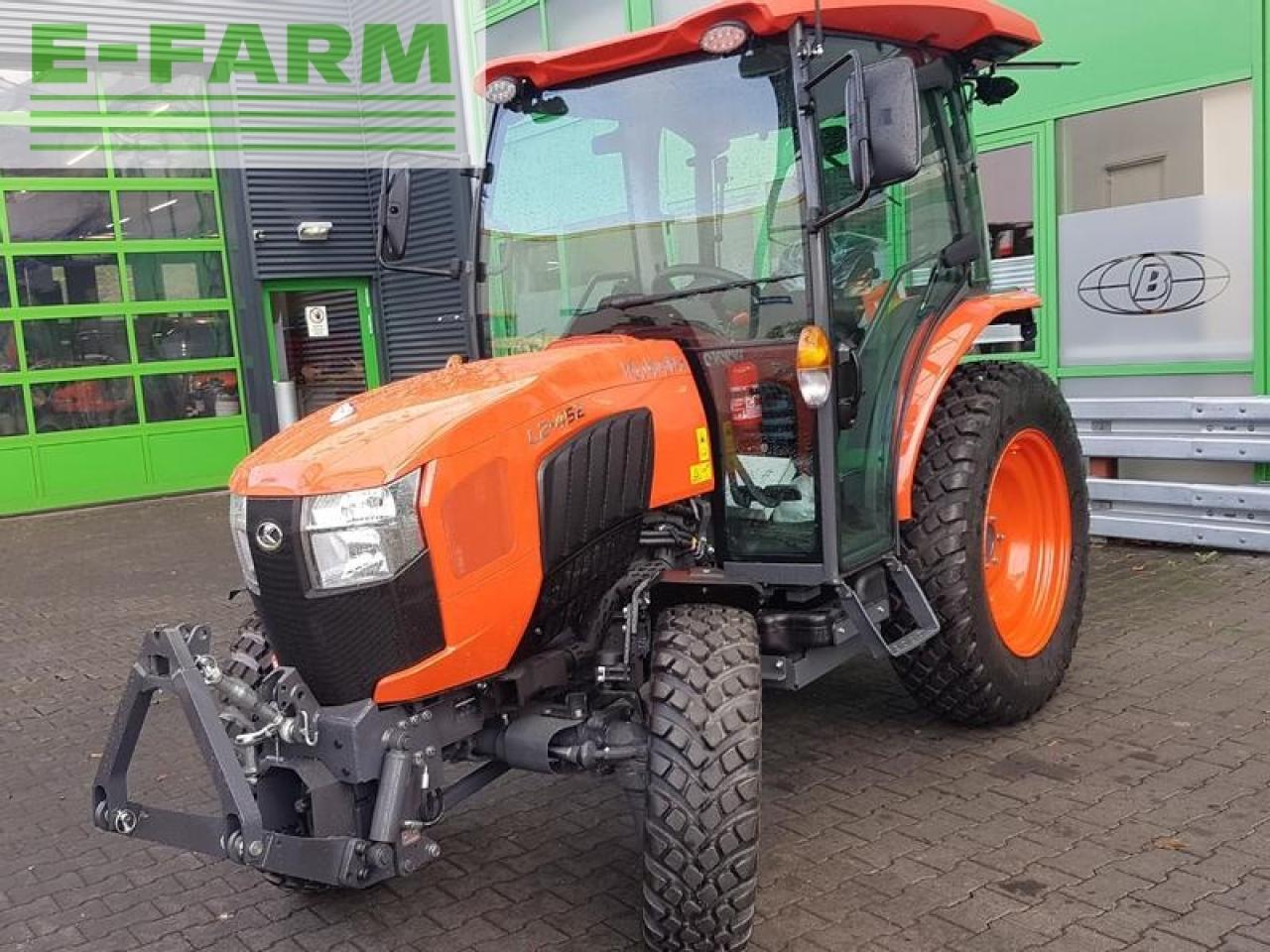 Kubota l2-452 - Трактор: фото 1 Kubota l2-452 - Трактор: фото 1