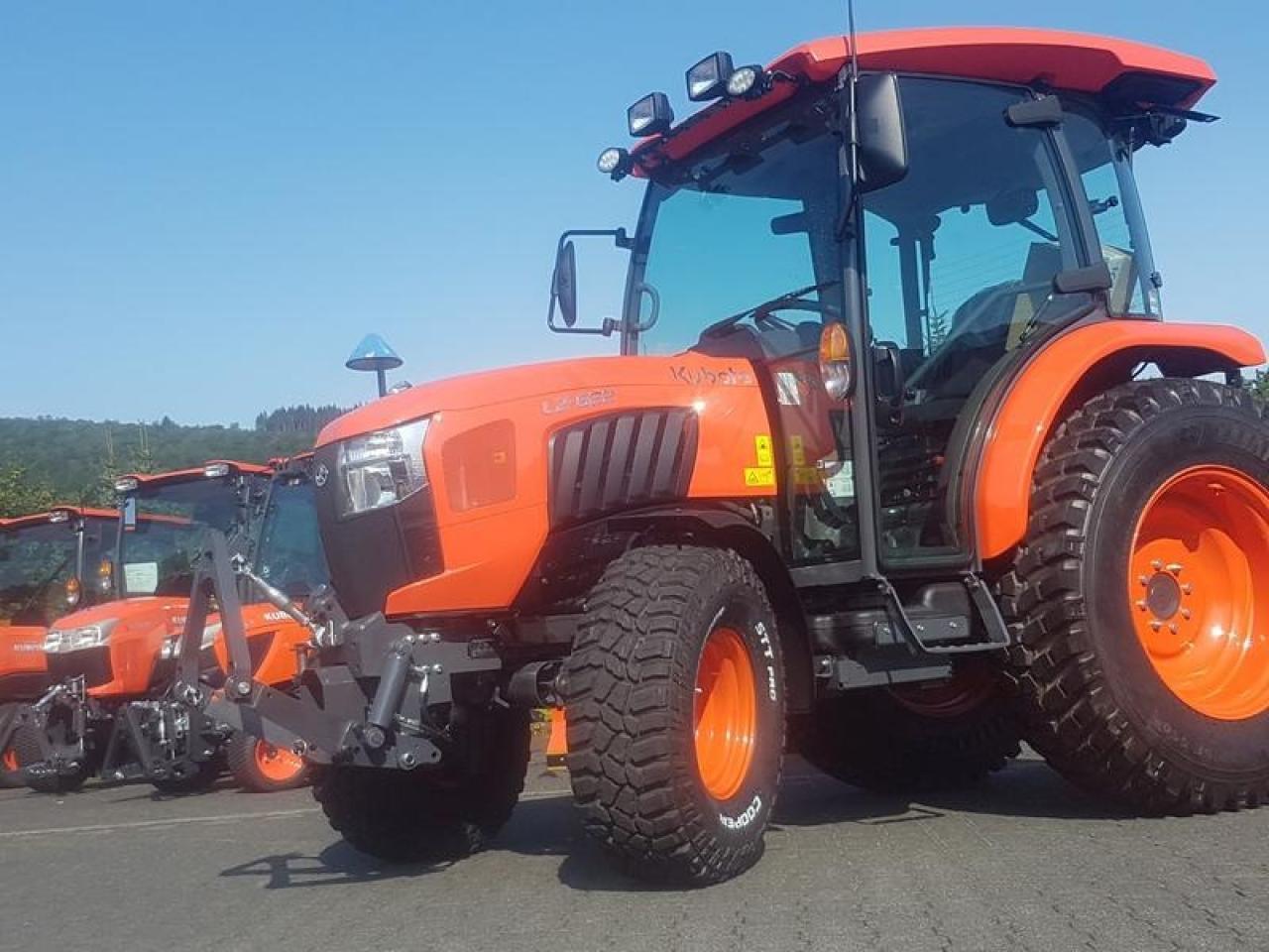 Kubota l2-622 - Трактор: фото 1 Kubota l2-622 - Трактор: фото 1