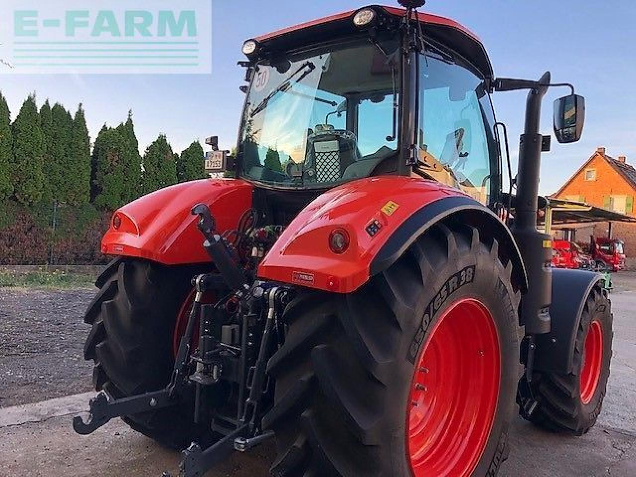 Kubota m 7153 premium kvt - Трактор: фото 2 Kubota m 7153 premium kvt - Трактор: фото 2