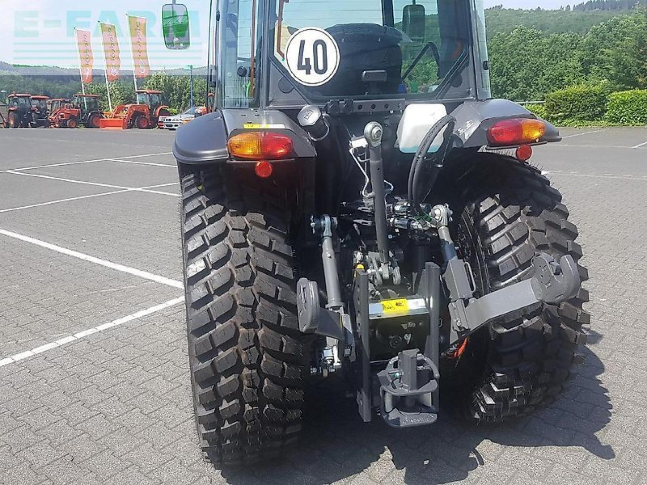 Kubota m5-072 cab narrow - Трактор: фото 3 Kubota m5-072 cab narrow - Трактор: фото 3