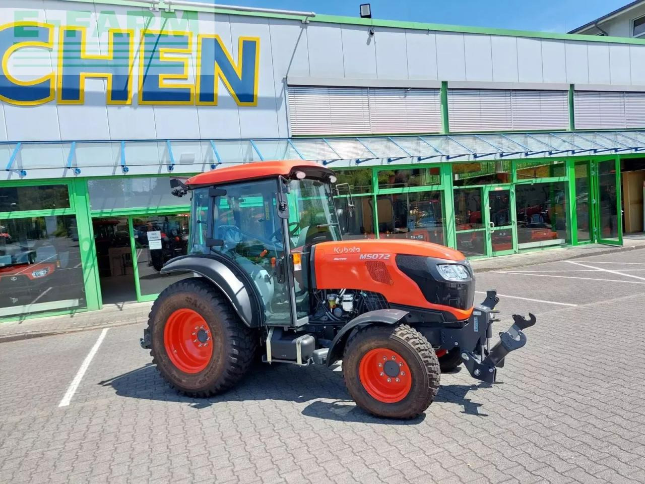 Kubota m5-072 narrow cab - Трактор: фото 3 Kubota m5-072 narrow cab - Трактор: фото 3