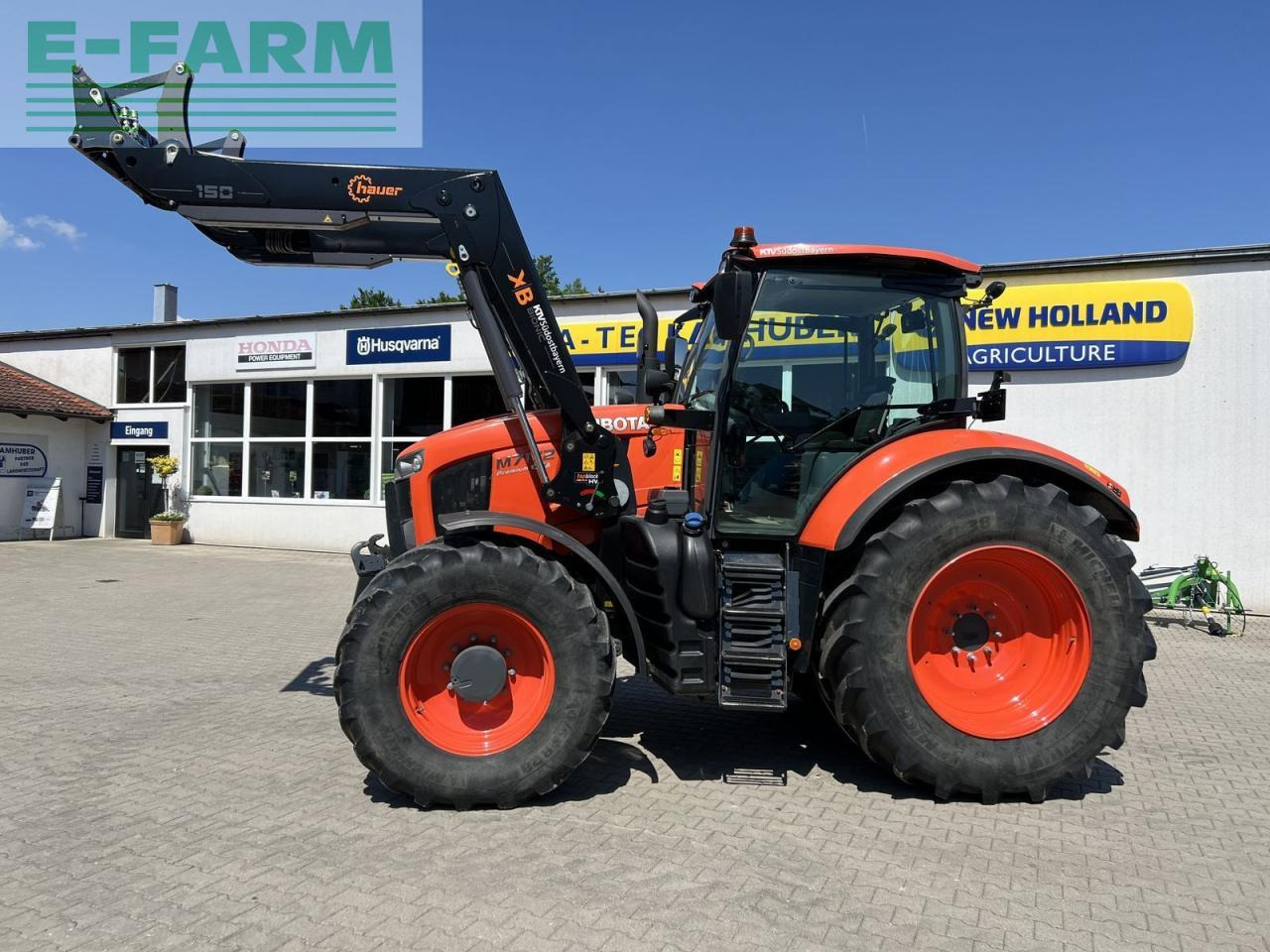 Kubota m7172 - Трактор: фото 2 Kubota m7172 - Трактор: фото 2