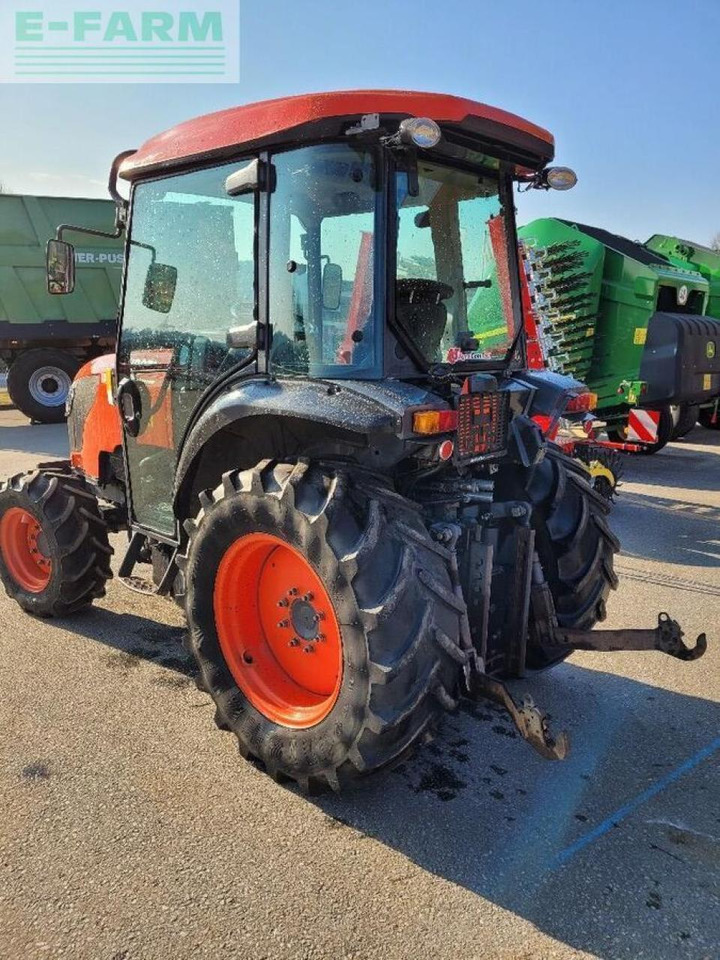 Kubota narrow m7040 - Трактор: фото 3 Kubota narrow m7040 - Трактор: фото 3