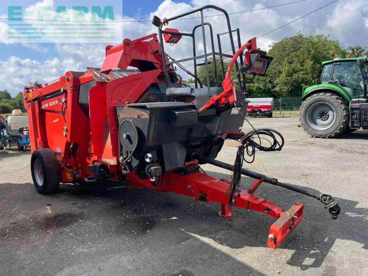 Kuhn 5070 m gl - Техника для силоса: фото 1 Kuhn 5070 m gl - Техника для силоса: фото 1