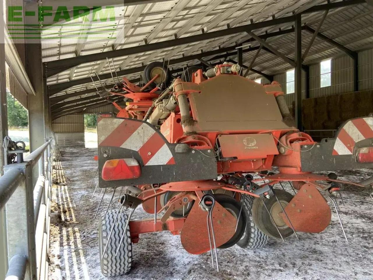 Kuhn gf 13012 t - Сеноворошилка: фото 4 Kuhn gf 13012 t - Сеноворошилка: фото 4