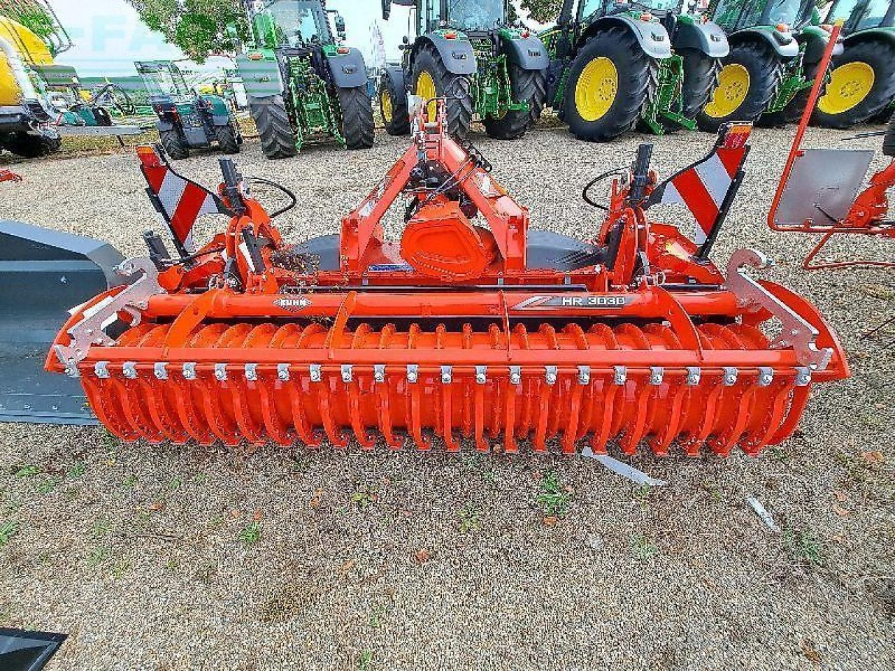 Kuhn hr3030 - Техника для обработки почвы: фото 2 Kuhn hr3030 - Техника для обработки почвы: фото 2