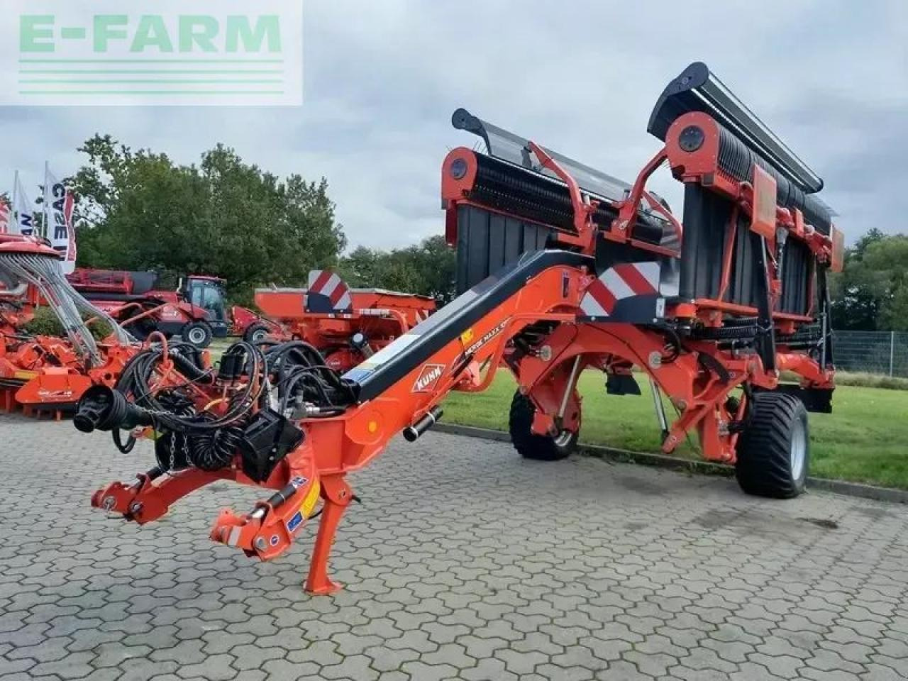 Kuhn merge maxx 1090 - Сеноворошилка: фото 1 Kuhn merge maxx 1090 - Сеноворошилка: фото 1