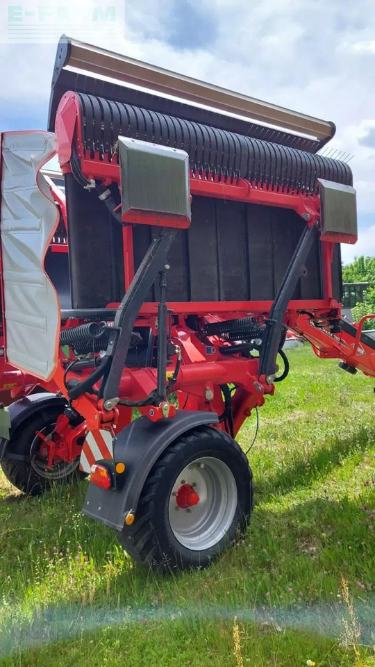 Kuhn merge maxx 760 - Сеноворошилка: фото 4 Kuhn merge maxx 760 - Сеноворошилка: фото 4