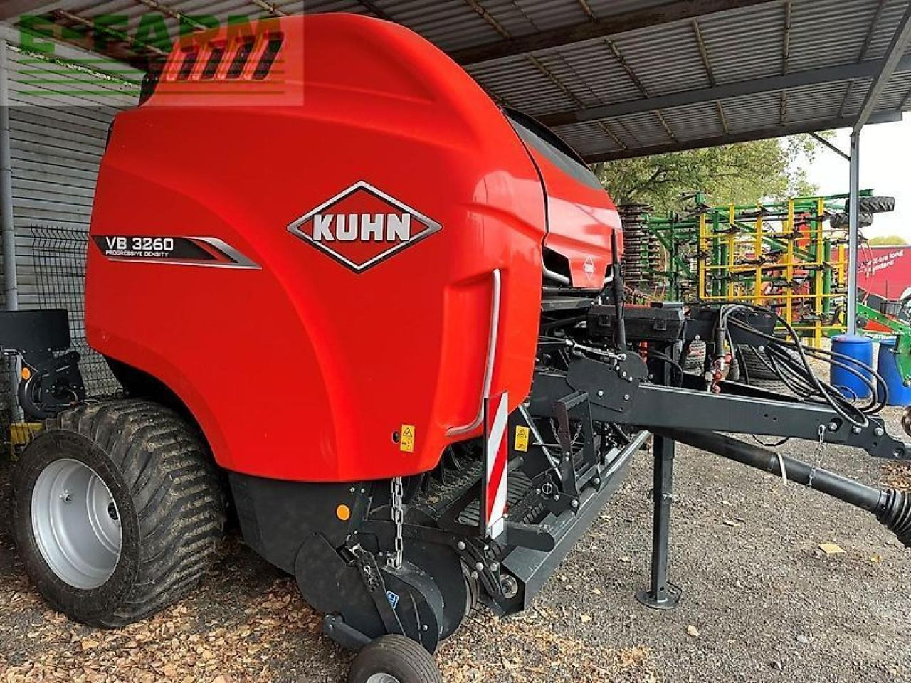 Kuhn vb 3260 - Пресс-подборщик тюковый: фото 1 Kuhn vb 3260 - Пресс-подборщик тюковый: фото 1