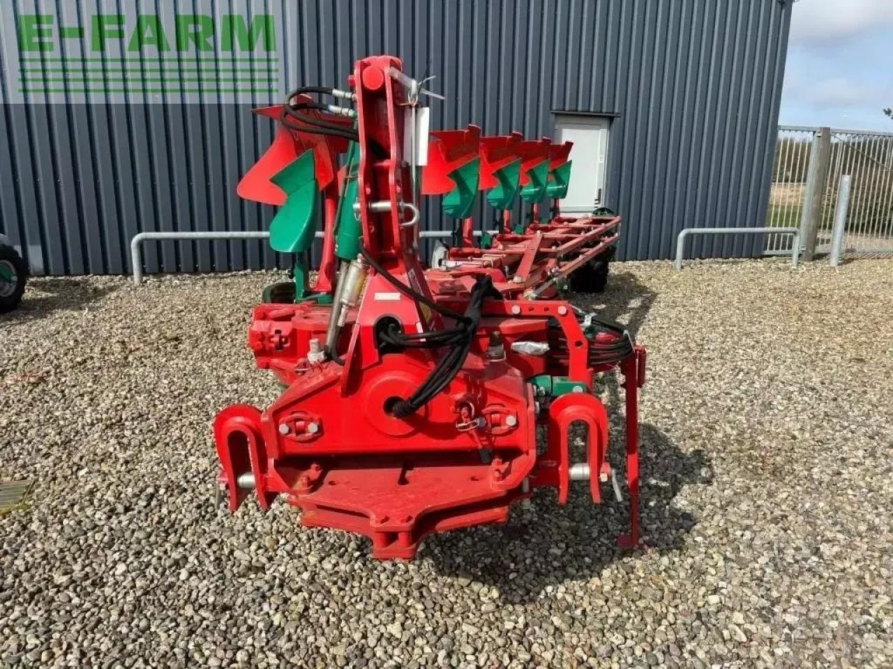 Kverneland 3300 s variomat 6 f - Плуг: фото 3 Kverneland 3300 s variomat 6 f - Плуг: фото 3