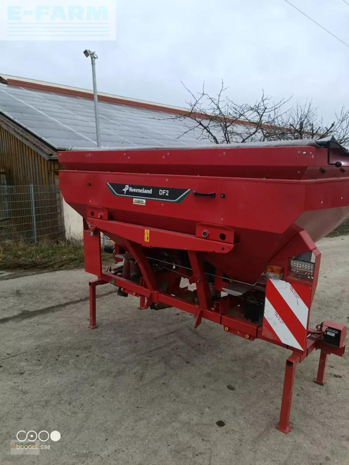 Kverneland df 1 fronttank - Посевной комплекс: фото 1 Kverneland df 1 fronttank - Посевной комплекс: фото 1