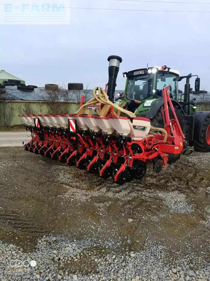 Kverneland optima f - Сеялка точного высева: фото 1 Kverneland optima f - Сеялка точного высева: фото 1