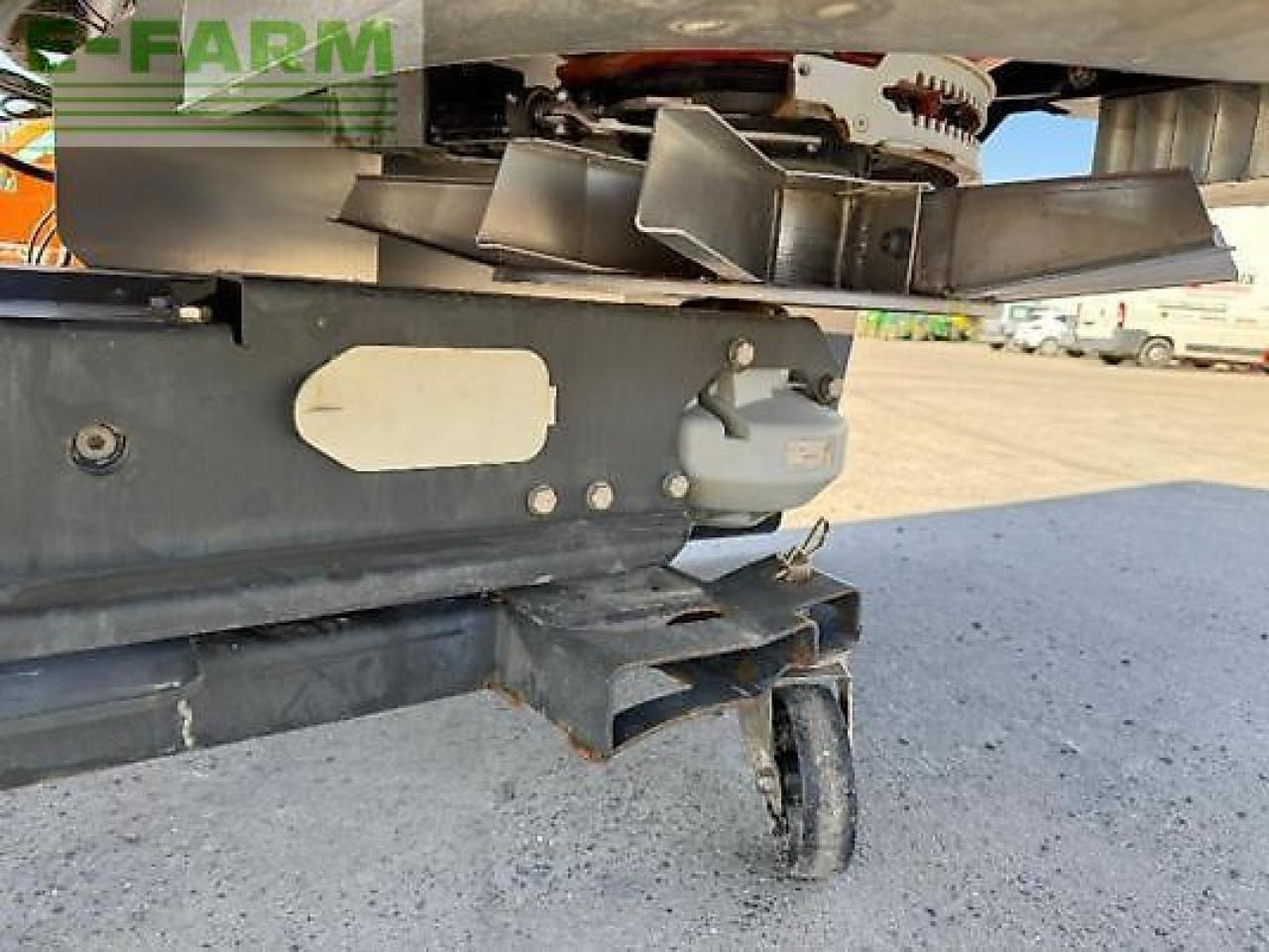 Разбрасыватель удобрений Kverneland tlx 3225 geospre: фото 10