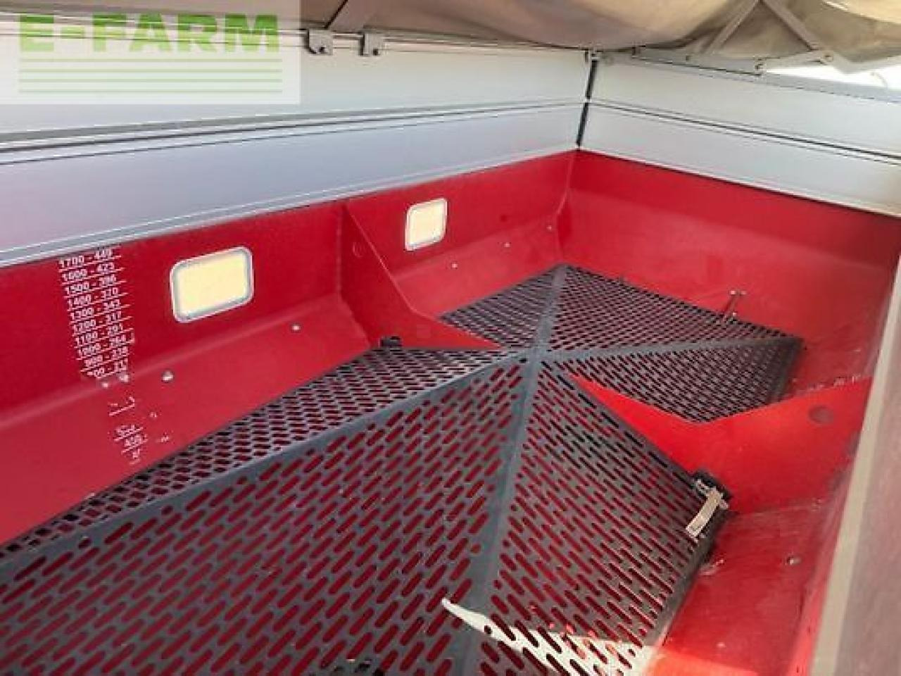 Разбрасыватель удобрений Kverneland tlx 3225 geospre: фото 8