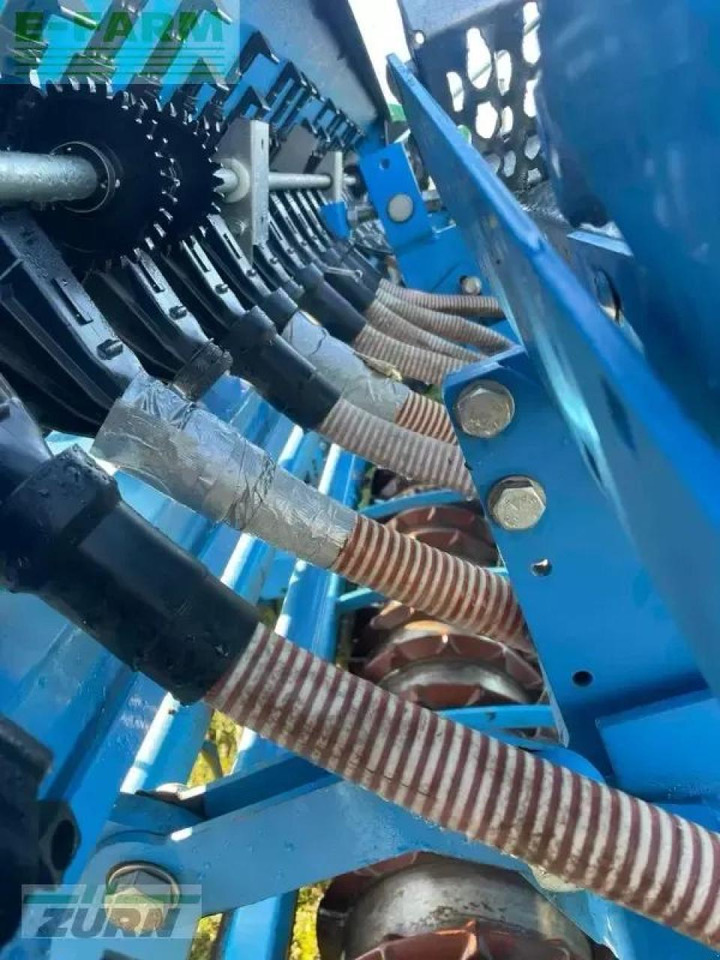 Посевной комплекс Lemken zirkon 9/300 u. saphir 7 ds 30: фото 7 Посевной комплекс Lemken zirkon 9/300 u. saphir 7 ds 30: фото 7