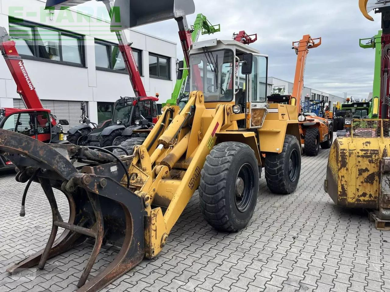 Liebherr l510 mit 2x schaufel, staplergabel, poltergabel - Мини-экскаватор: фото 5 Liebherr l510 mit 2x schaufel, staplergabel, poltergabel - Мини-экскаватор: фото 5