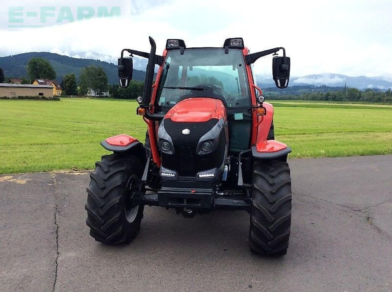 Lindner lintrac 75ls - Трактор: фото 2 Lindner lintrac 75ls - Трактор: фото 2