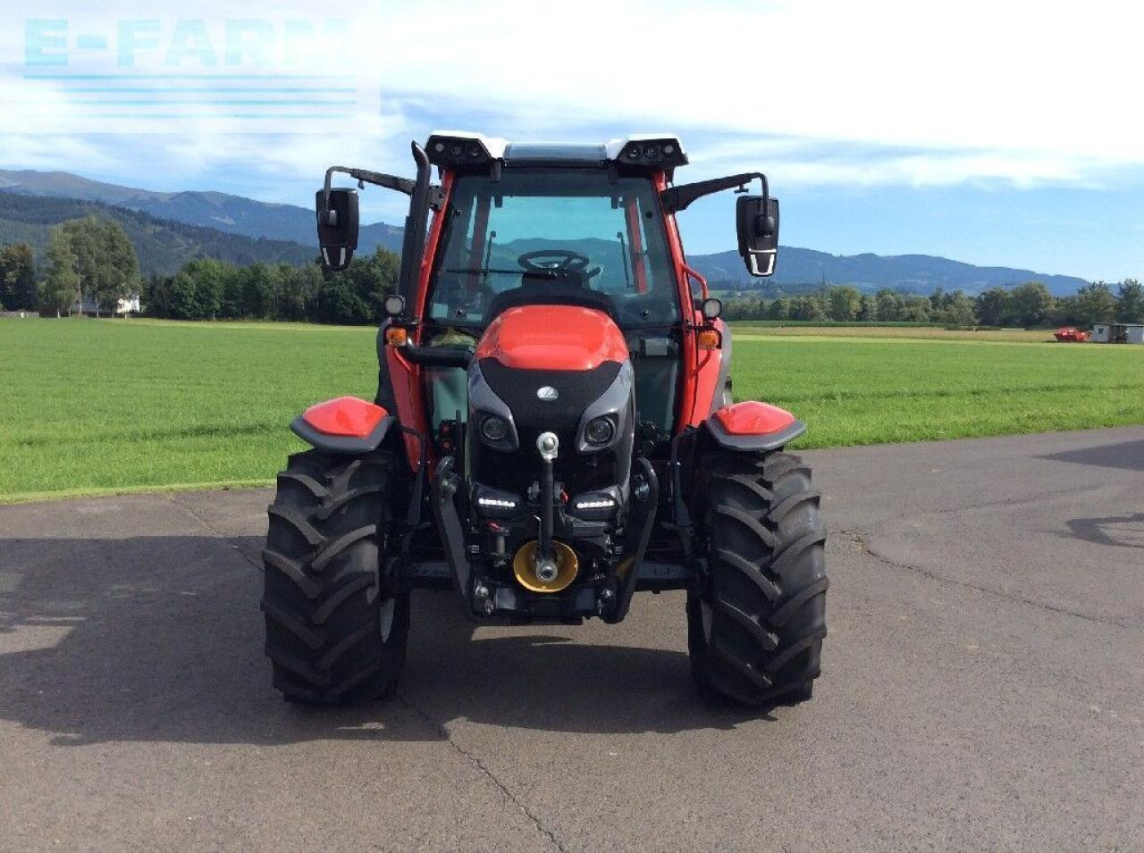 Lindner lintrac 75ls - Трактор: фото 2 Lindner lintrac 75ls - Трактор: фото 2