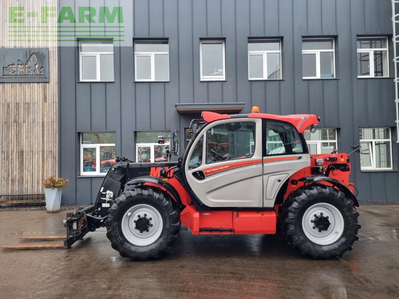 Телескопический погрузчик Manitou MLT 840: фото 6 Телескопический погрузчик Manitou MLT 840: фото 6