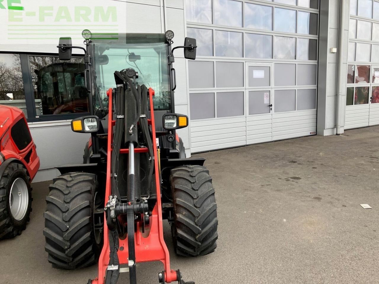 Manitou manitou mla 5-50 - Компактный фронтальный погрузчик: фото 5 Manitou manitou mla 5-50 - Компактный фронтальный погрузчик: фото 5