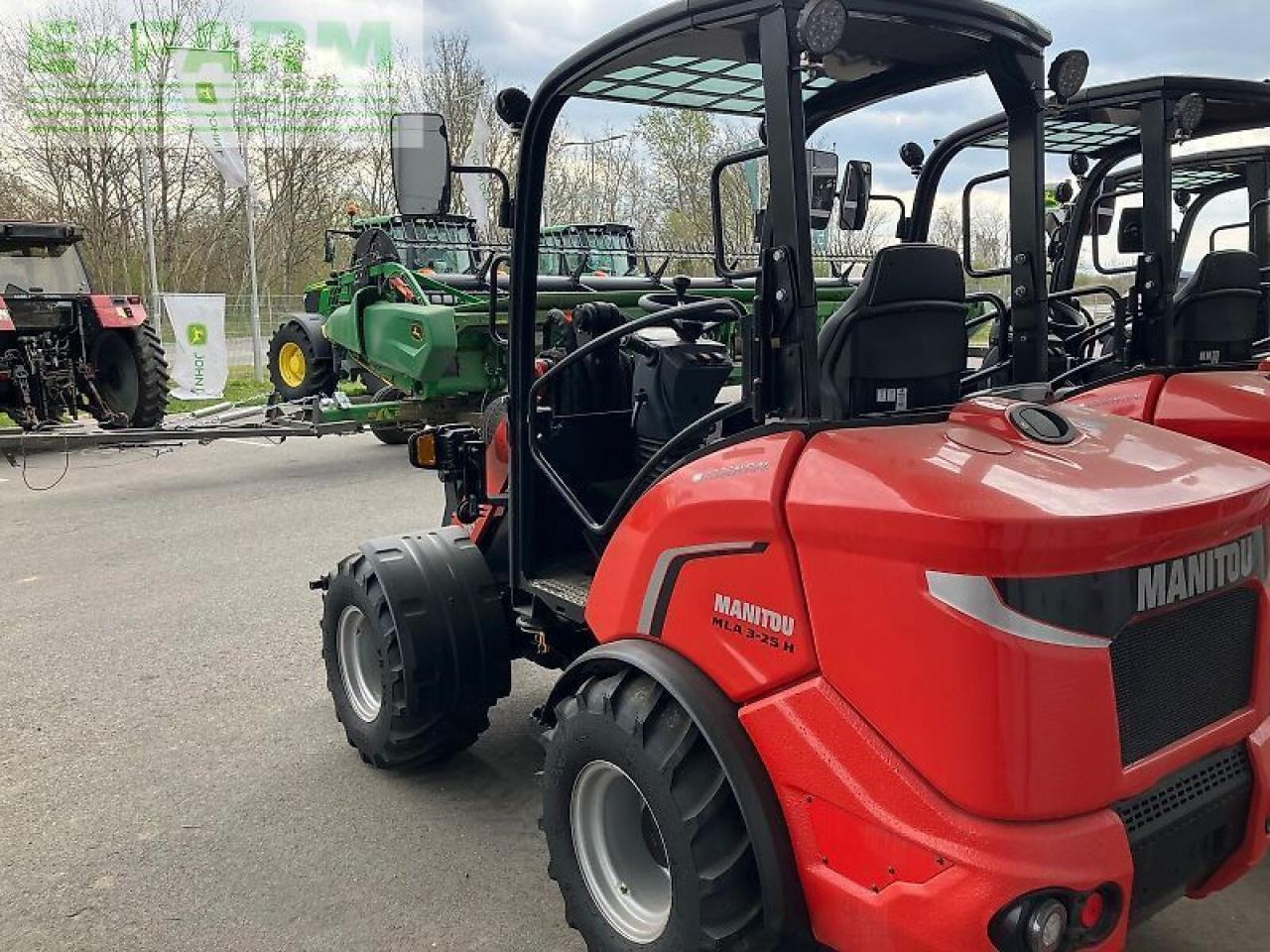 Manitou mla 3-25 - Компактный фронтальный погрузчик: фото 2 Manitou mla 3-25 - Компактный фронтальный погрузчик: фото 2