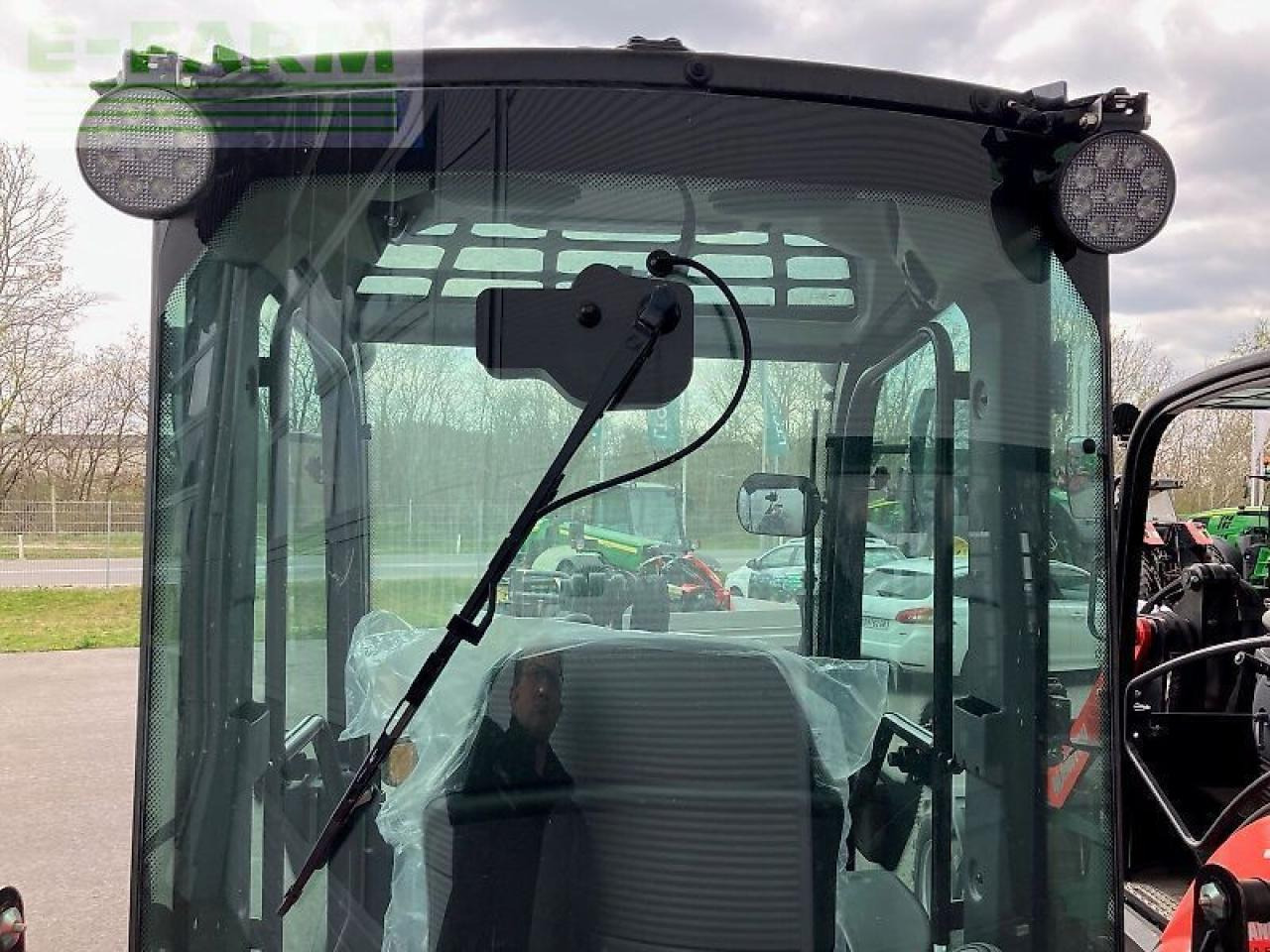 Компактный фронтальный погрузчик Manitou mla 5-50: фото 9