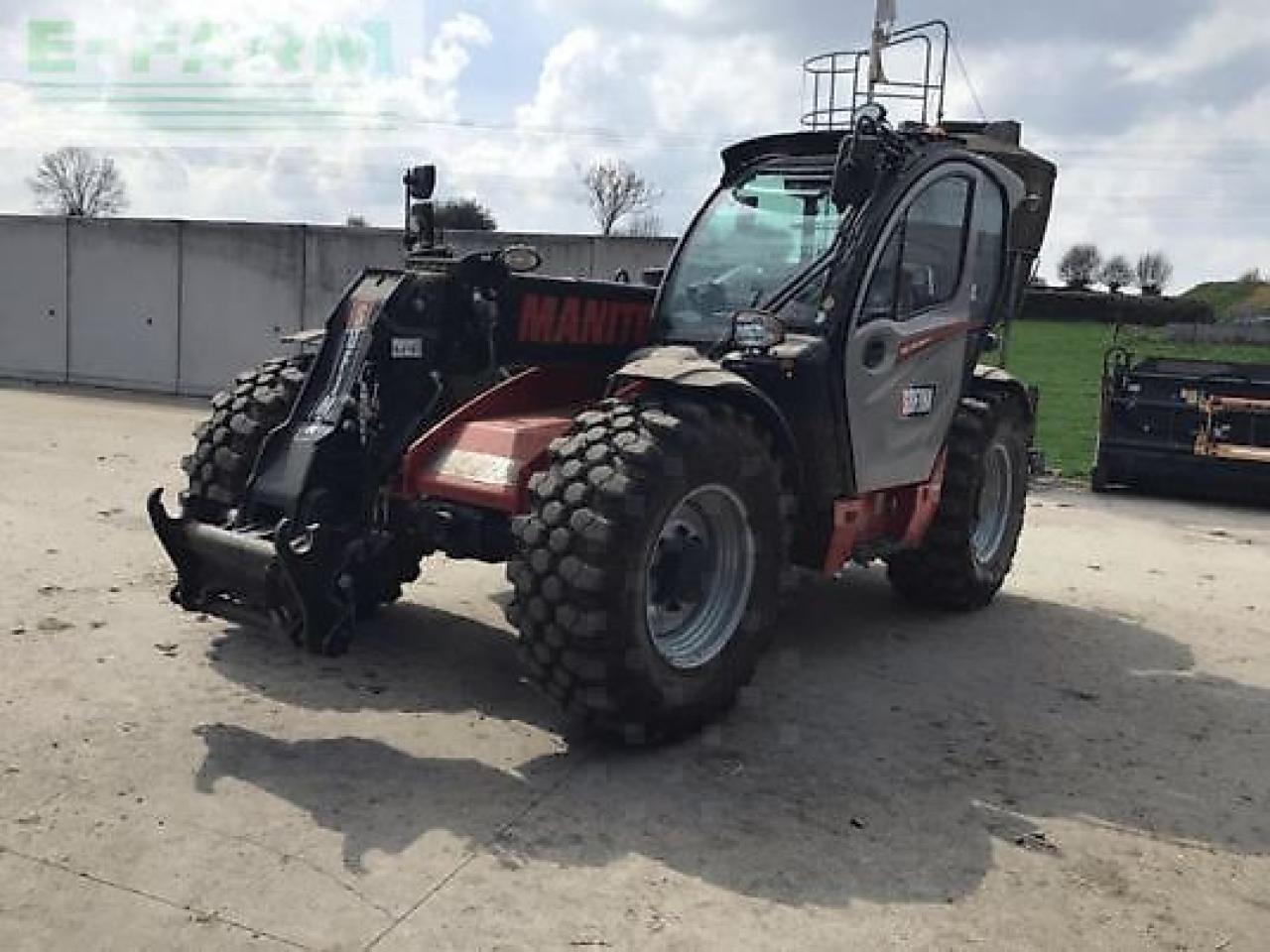 Manitou mlt 741 140 v+ - Телескопический погрузчик: фото 4 Manitou mlt 741 140 v+ - Телескопический погрузчик: фото 4