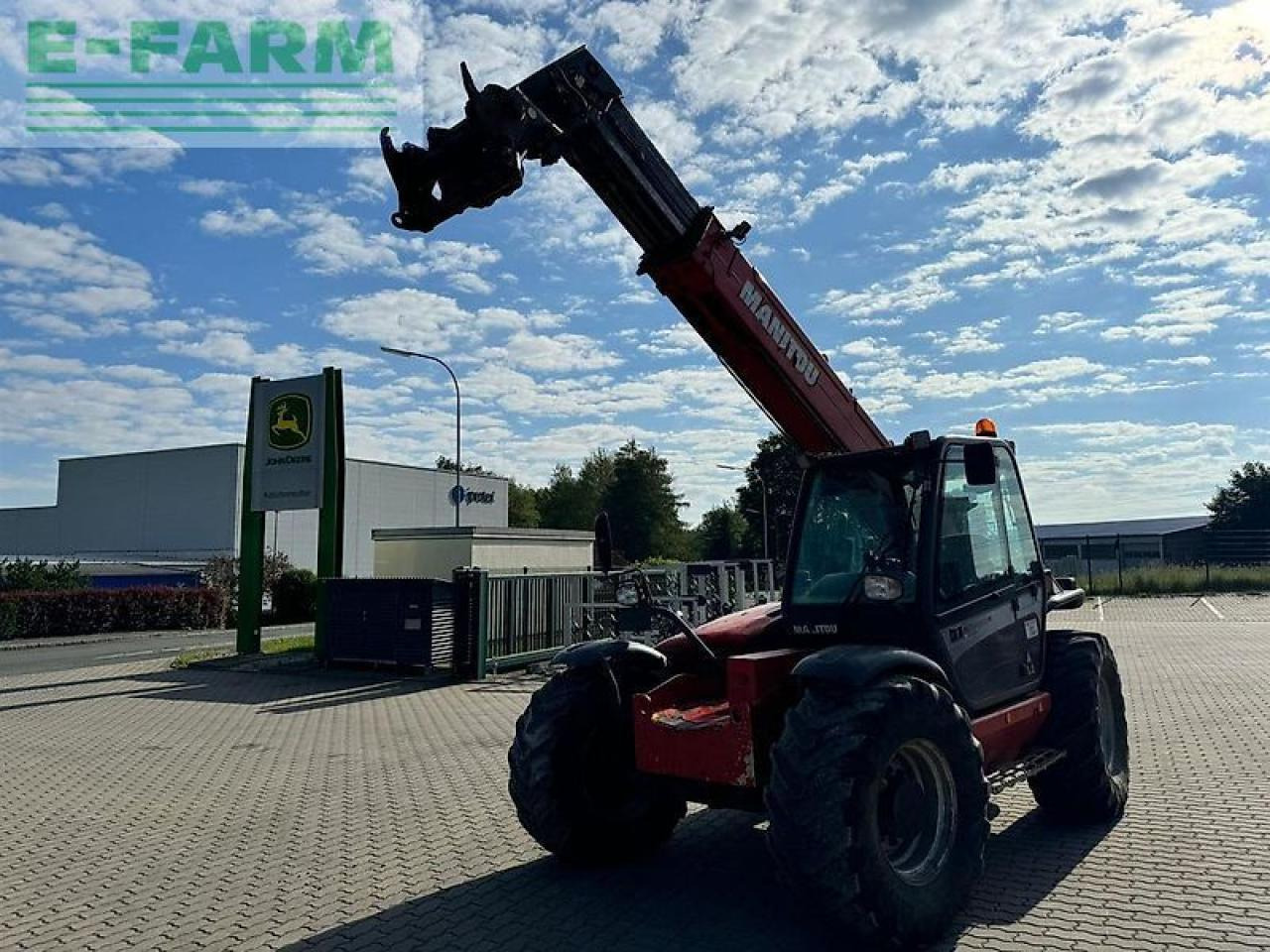 Manitou mlt845-120h 4-e3 - Телескопический погрузчик: фото 2 Manitou mlt845-120h 4-e3 - Телескопический погрузчик: фото 2