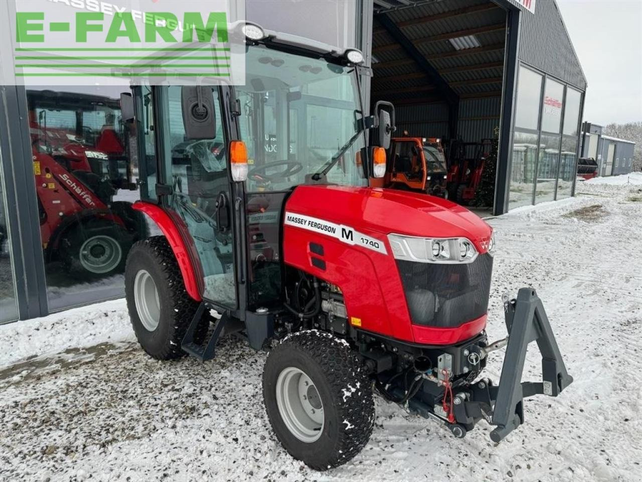 Massey Ferguson 1740m-hc - Трактор: фото 3 Massey Ferguson 1740m-hc - Трактор: фото 3