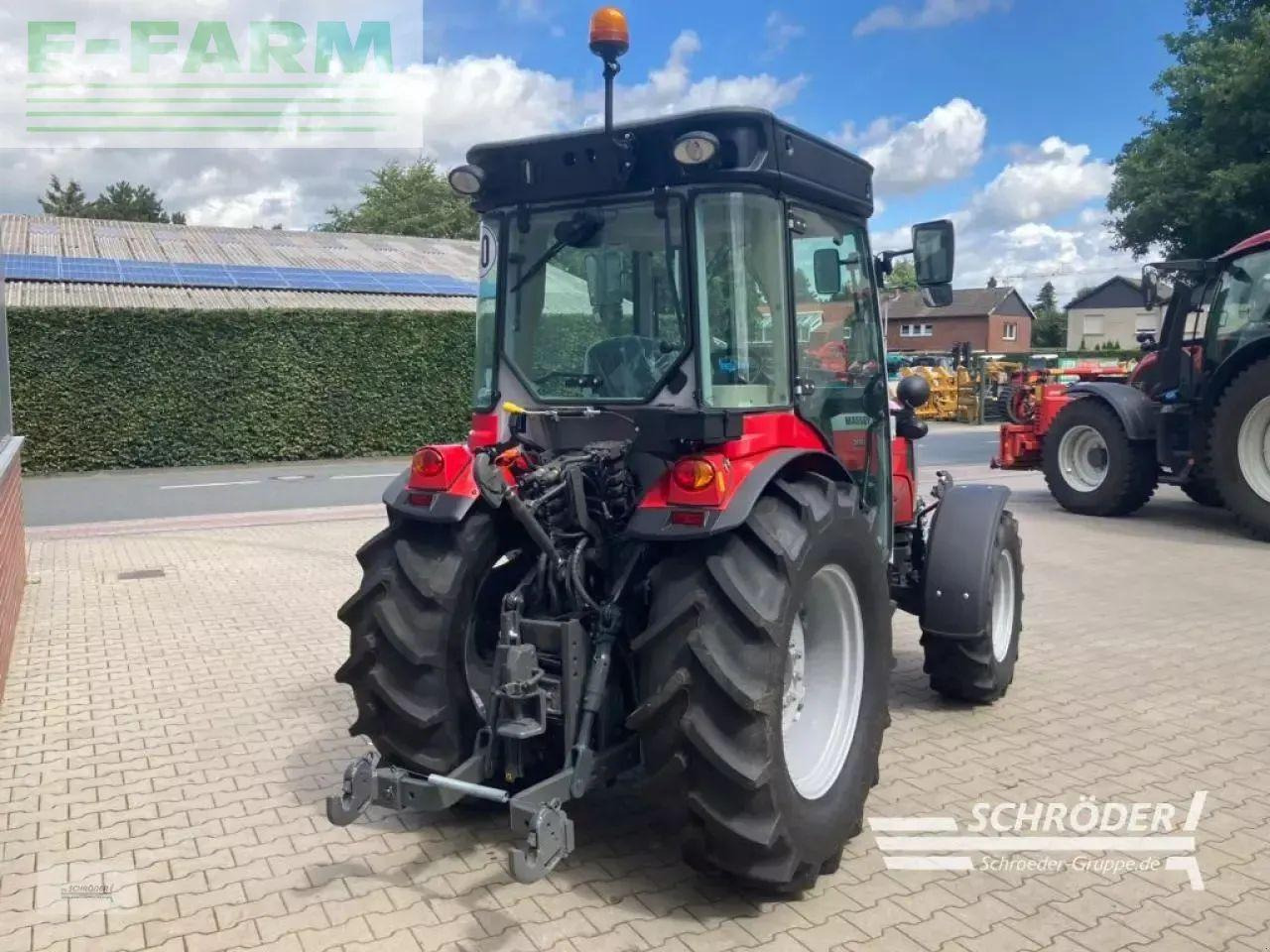 Massey Ferguson 3fr.85 cab efficient - Трактор: фото 3 Massey Ferguson 3fr.85 cab efficient - Трактор: фото 3
