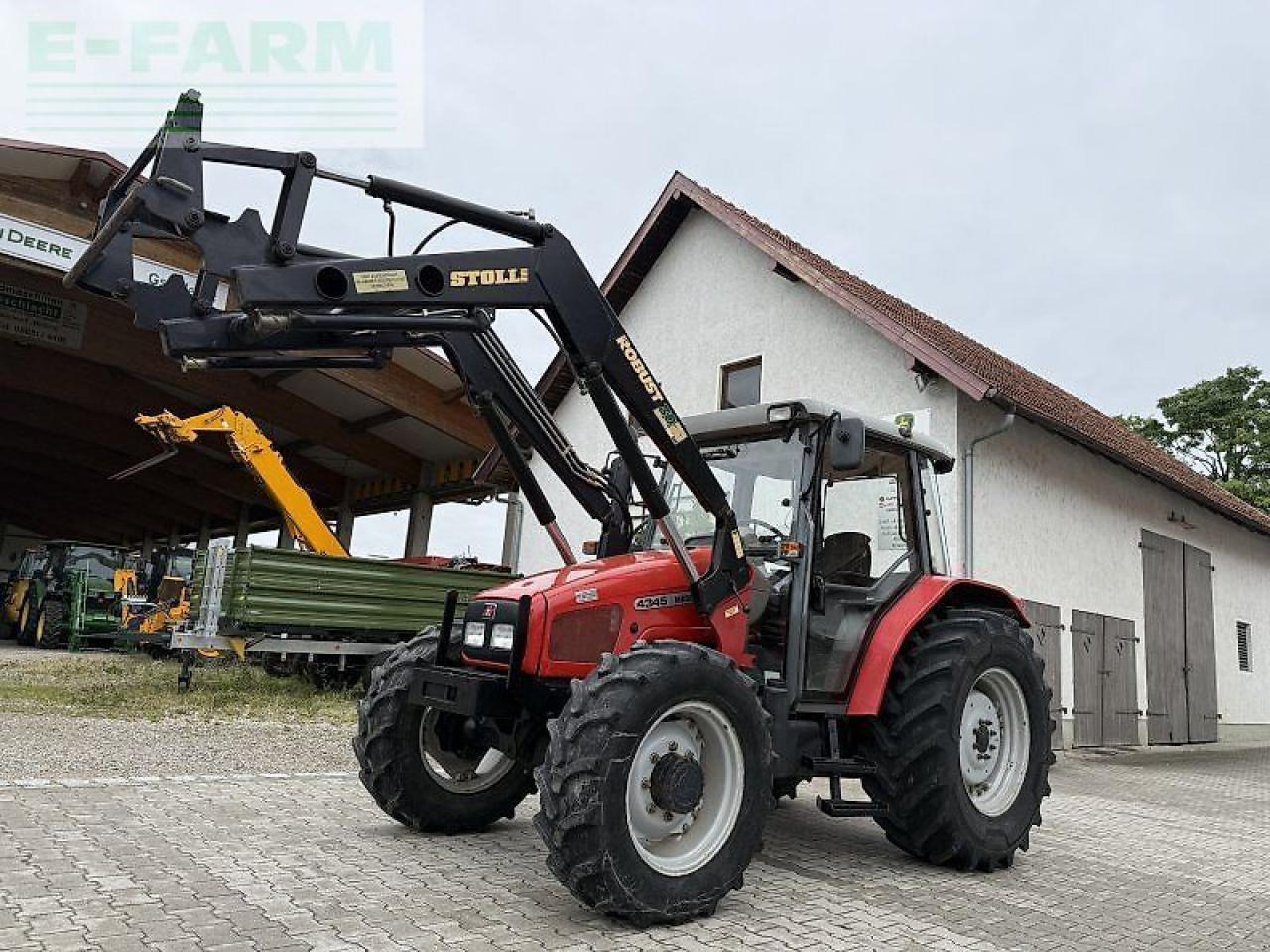 Massey Ferguson 4345 - Трактор: фото 1 Massey Ferguson 4345 - Трактор: фото 1