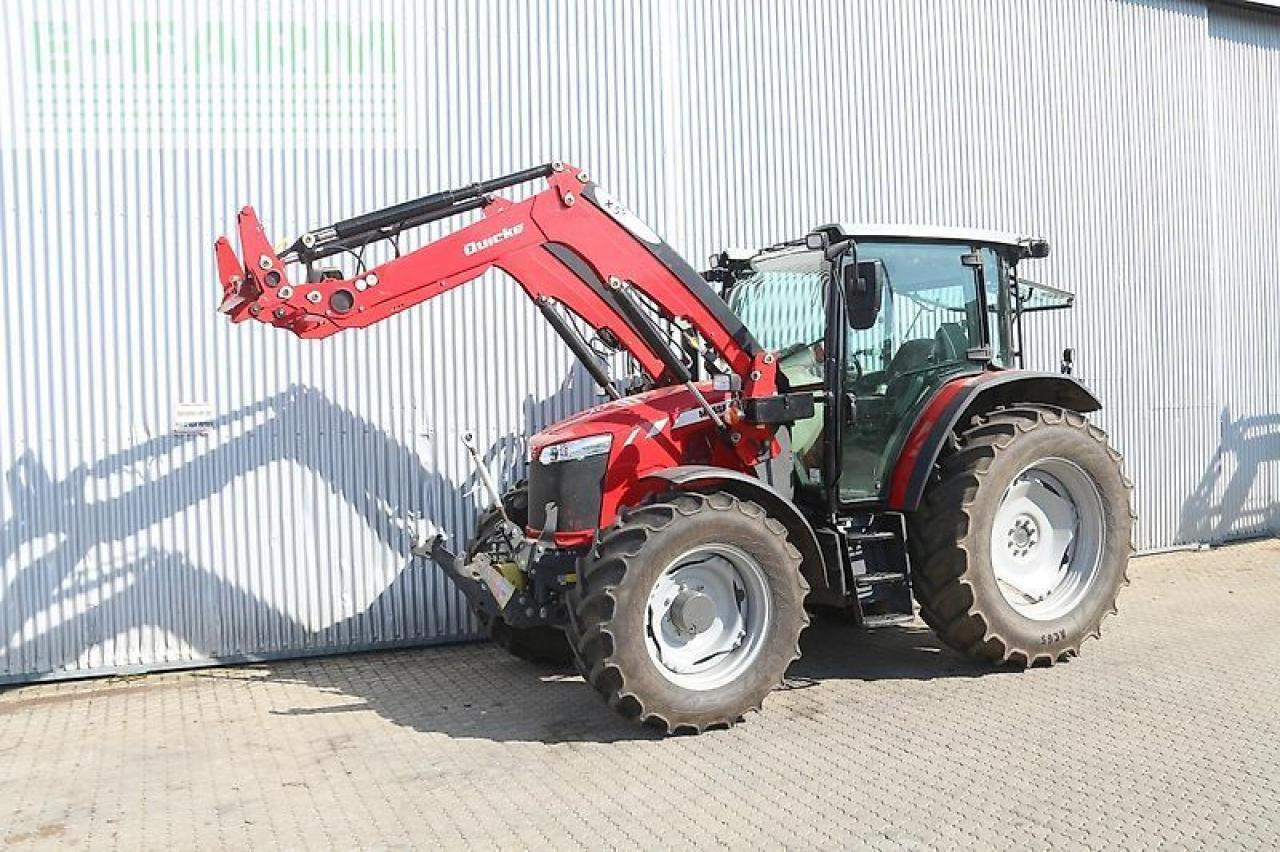 Massey Ferguson 5711 - Трактор: фото 1 Massey Ferguson 5711 - Трактор: фото 1