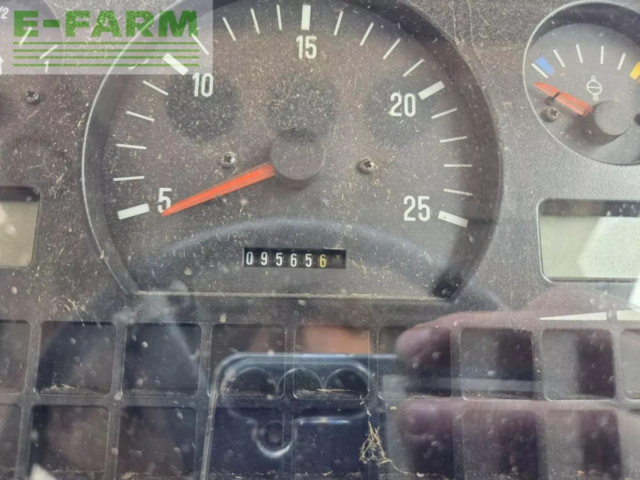 Трактор Massey Ferguson 6235-4: фото 23 Трактор Massey Ferguson 6235-4: фото 23