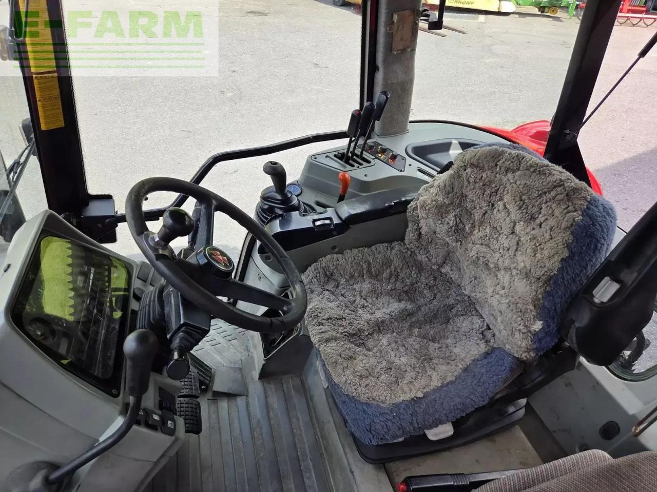 Трактор Massey Ferguson 6235-4: фото 19 Трактор Massey Ferguson 6235-4: фото 19