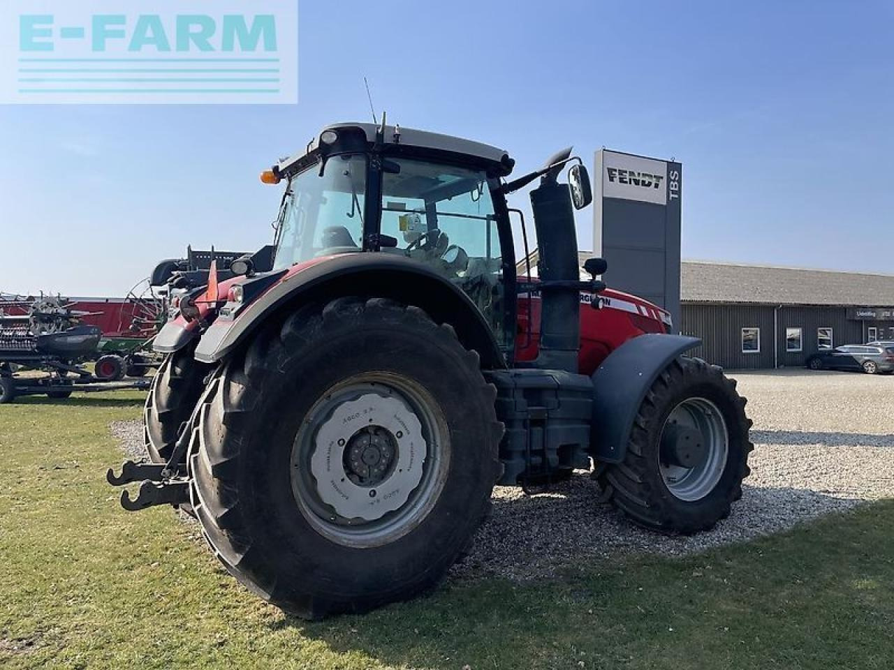 Massey Ferguson 8690 - Трактор: фото 4 Massey Ferguson 8690 - Трактор: фото 4