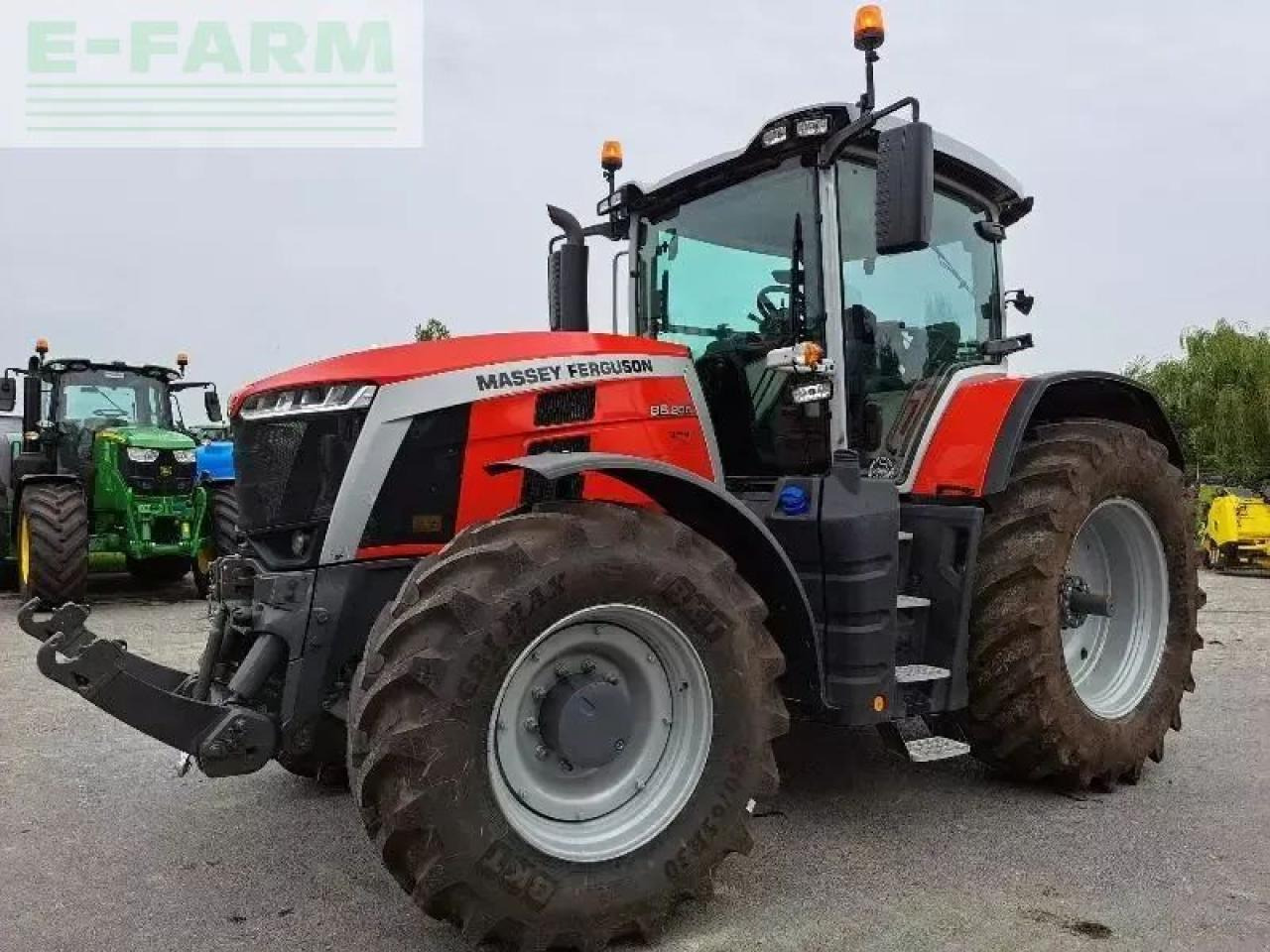 Massey Ferguson 8s.205 - Трактор: фото 1 Massey Ferguson 8s.205 - Трактор: фото 1