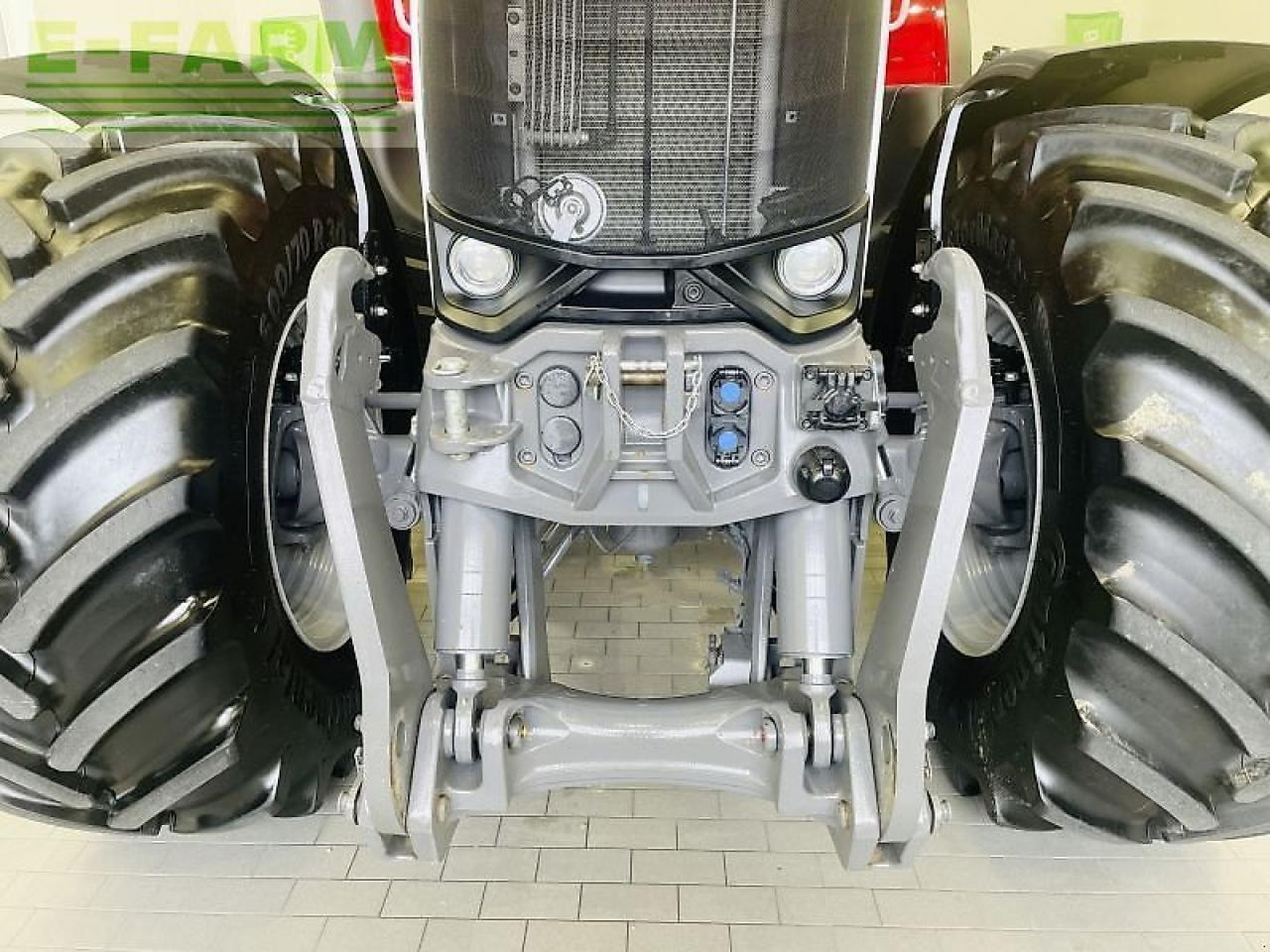 Трактор Massey Ferguson 8s.305 dyna-vt exclusive Exclusive: фото 12