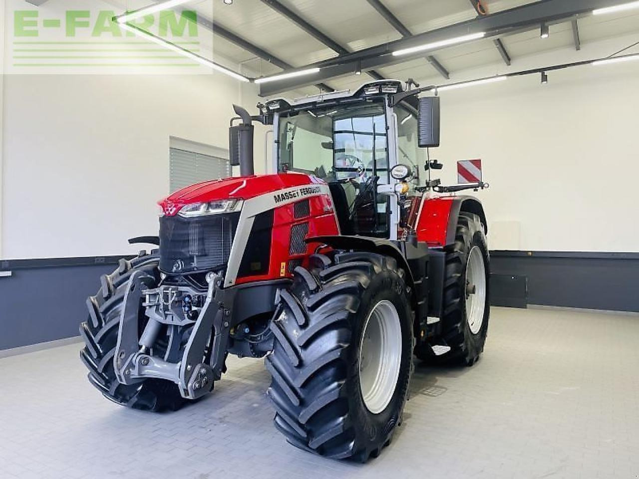 Трактор Massey Ferguson 8s.305 dyna-vt exclusive Exclusive: фото 10
