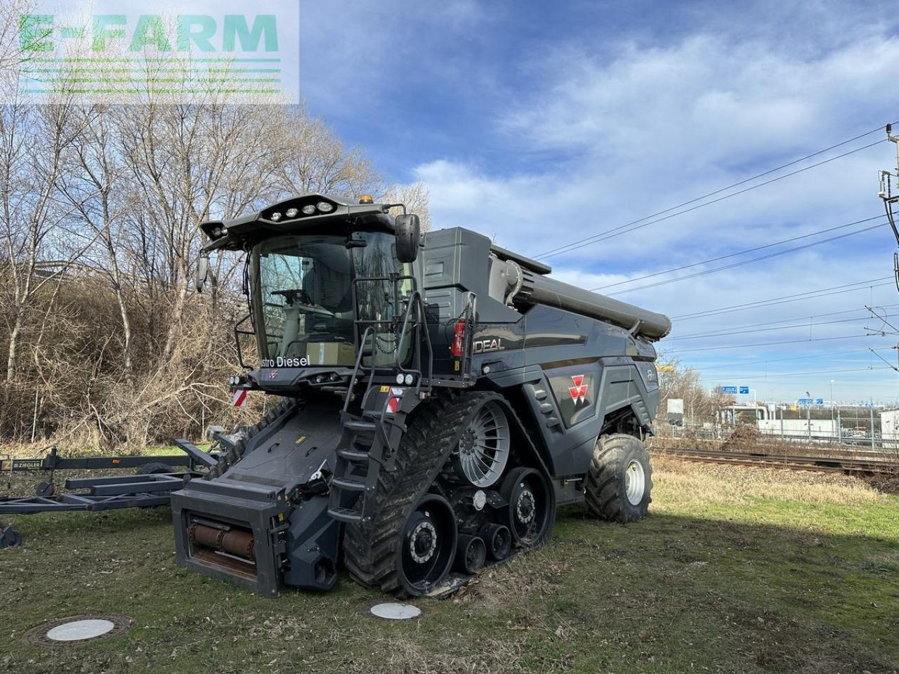 Massey Ferguson ideal 8t - Зерноуборочный комбайн: фото 2 Massey Ferguson ideal 8t - Зерноуборочный комбайн: фото 2